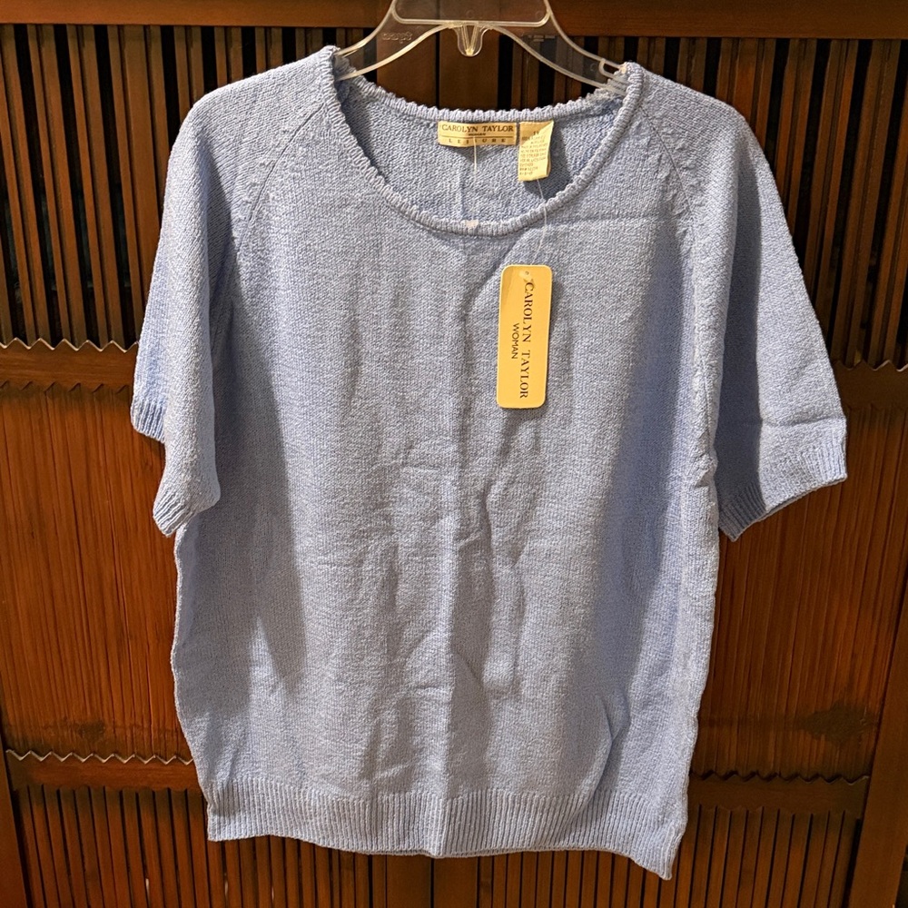 Carolyn Taylor Blue Short Sleeve Knit Top